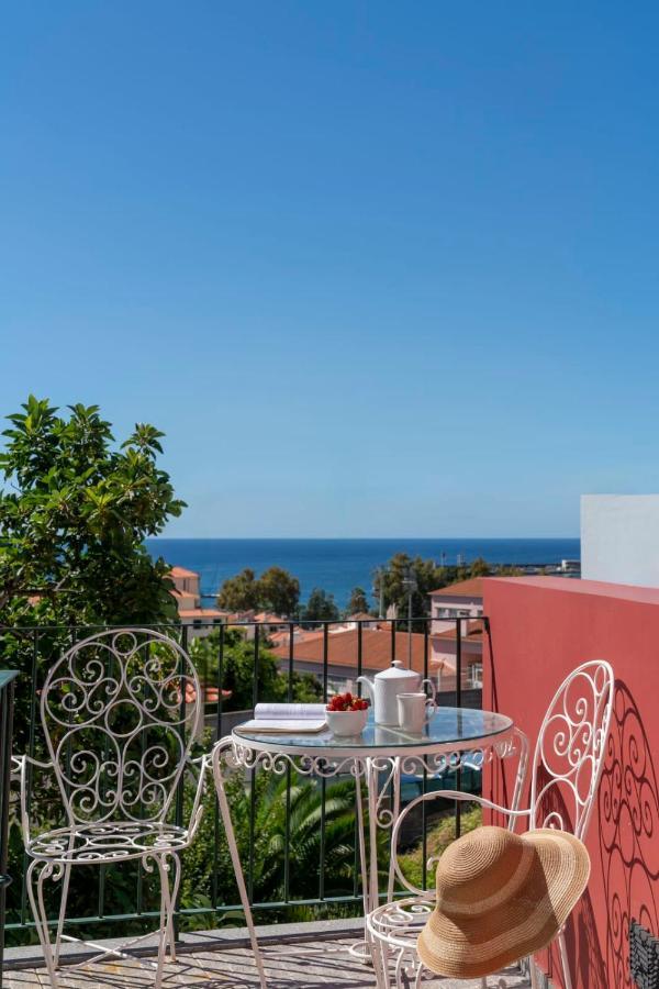Casa Strelitzia By An Island Apart ฟุงชาล ภายนอก รูปภาพ