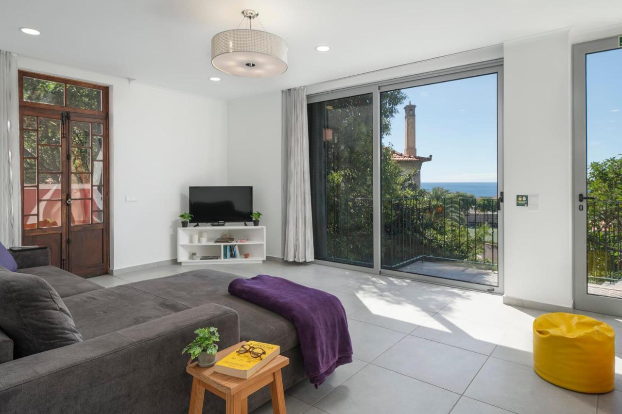 Casa Strelitzia By An Island Apart ฟุงชาล ภายนอก รูปภาพ