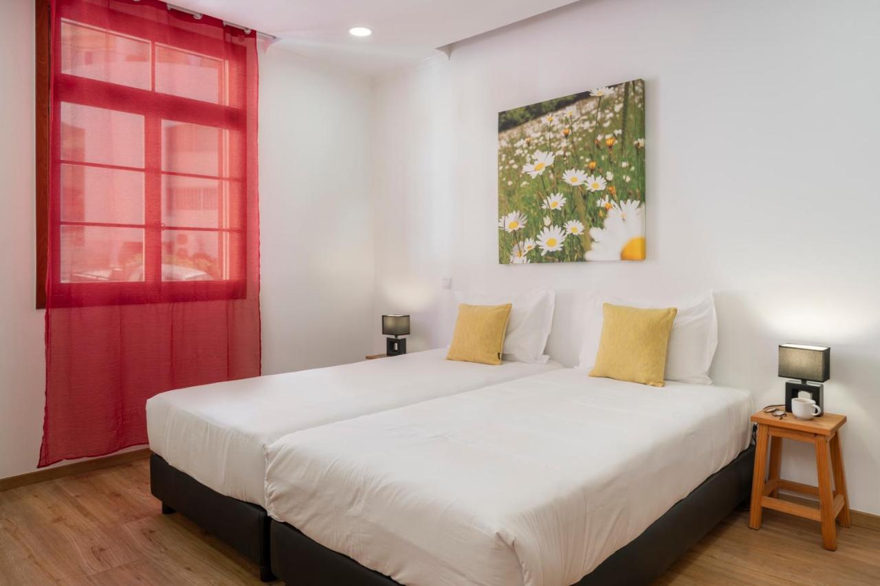 Casa Strelitzia By An Island Apart ฟุงชาล ภายนอก รูปภาพ